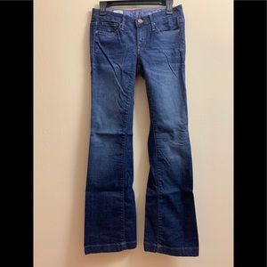GAP MEDIUM WASH DISTRESSED LONG & LEAN JEANS NWOT